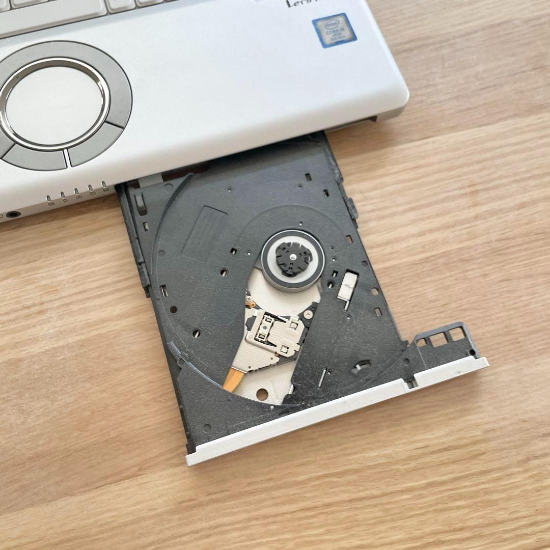 【バッテリー超優良！】レッツノート 第8世代 SSD256GB DVDドライブ付