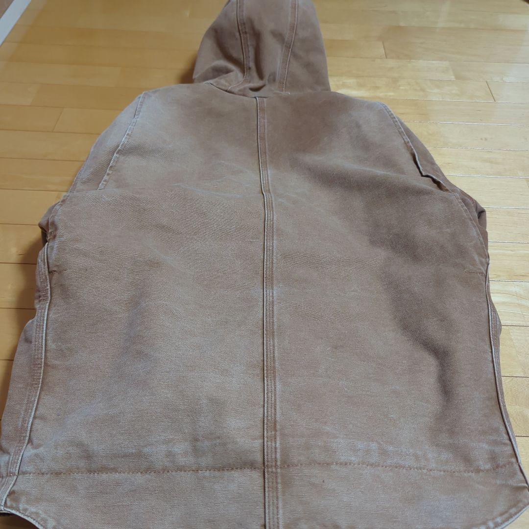 Carhartt フード付きブラウンジャケット