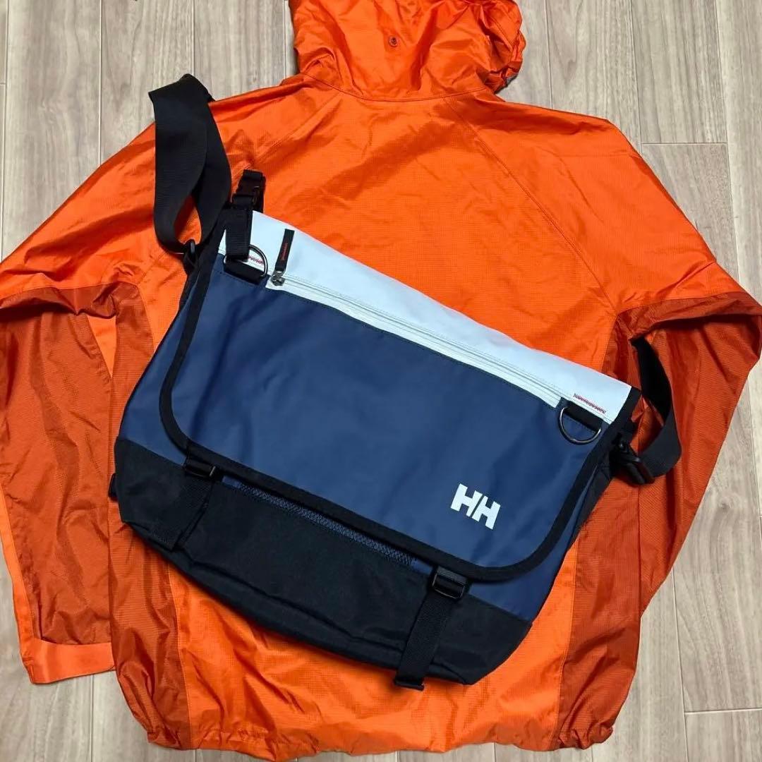 old HERRY HANSEN ハリーハンセン　メッセンジャーバッグ　古着