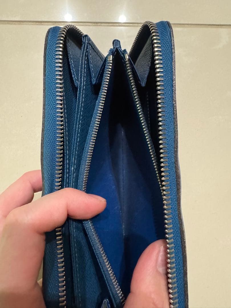 ルイヴィトン　長財布