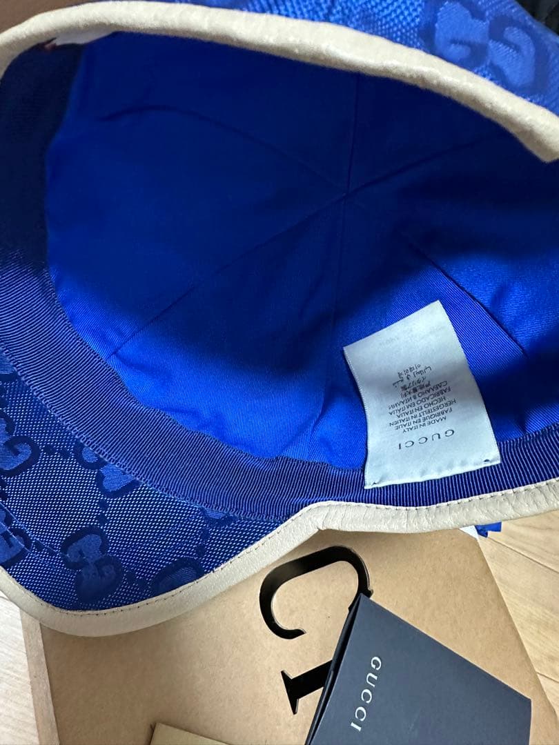 極美品　GUCCI キャップ 青