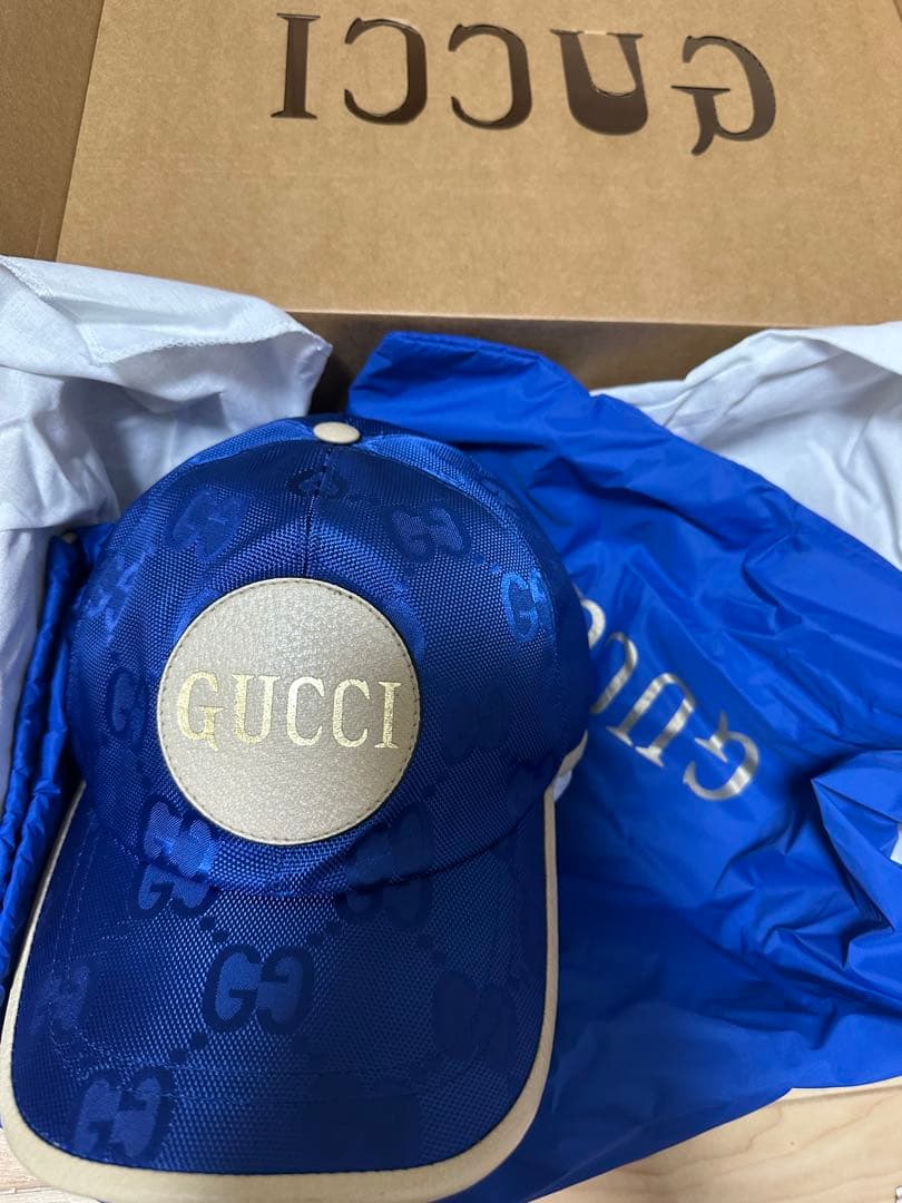 極美品　GUCCI キャップ 青