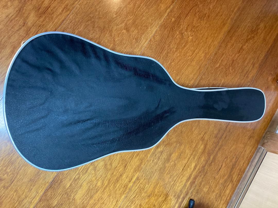 Morrisアコースティックギターモーリスジャパンヴィンテージ　ハードケース付