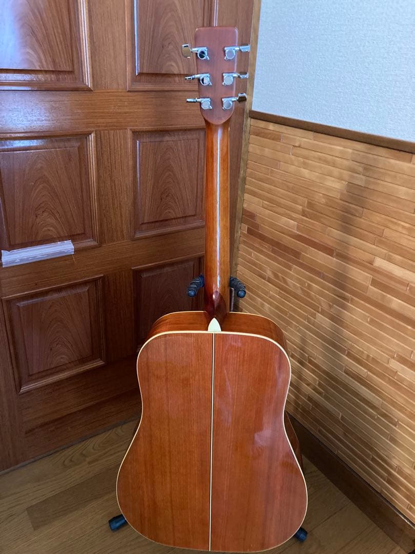 Morrisアコースティックギターモーリスジャパンヴィンテージ　ハードケース付