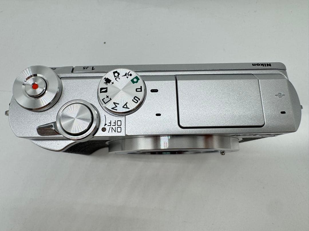 ラ*ー様 Nikon J5 MODEL1 Nikkor ミラーレスカメラ Wレン