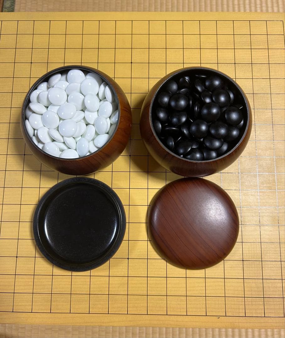 新かや碁盤・碁石セット　足付き　ヴィンテージ