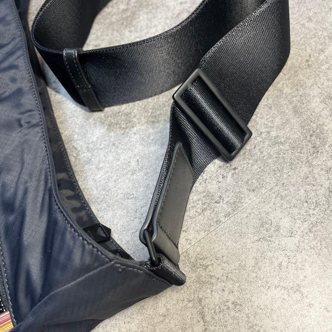 ほぼ未使用 paul smith ショルダーバッグ メッセンジャー 送料無料