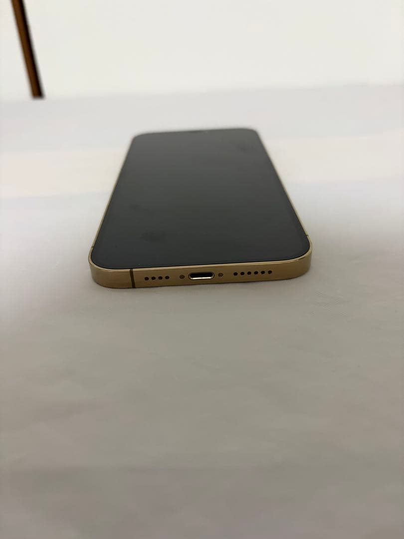 iPhone12 Pro Max 512ga SIMフリー　ゴールド