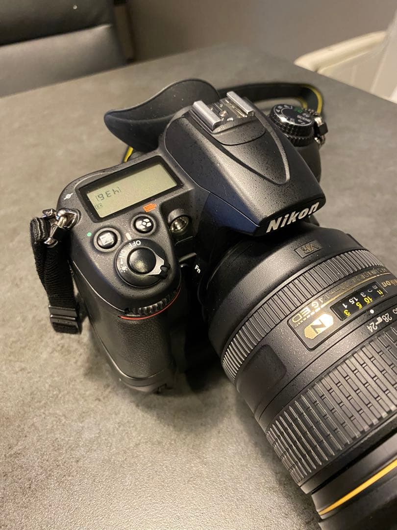 Nikon D7000 デジタル一眼レフ ショット1万以下