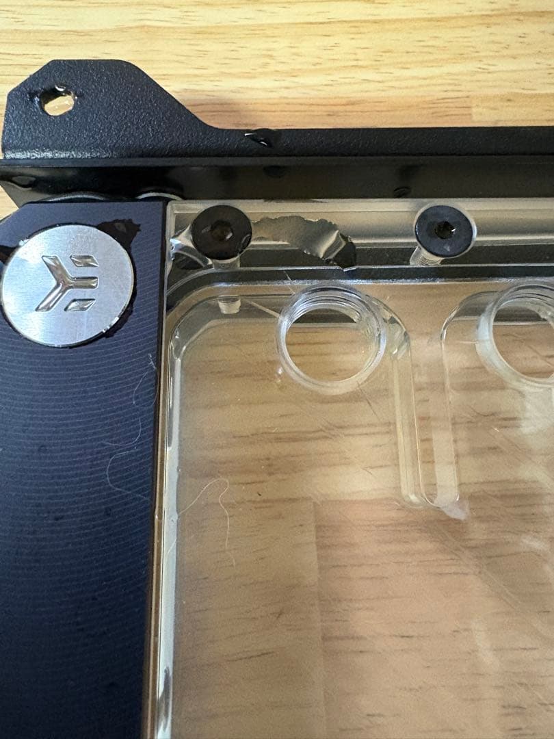 EK-Quantum Volume FLT 360 D-RGB – Plexi