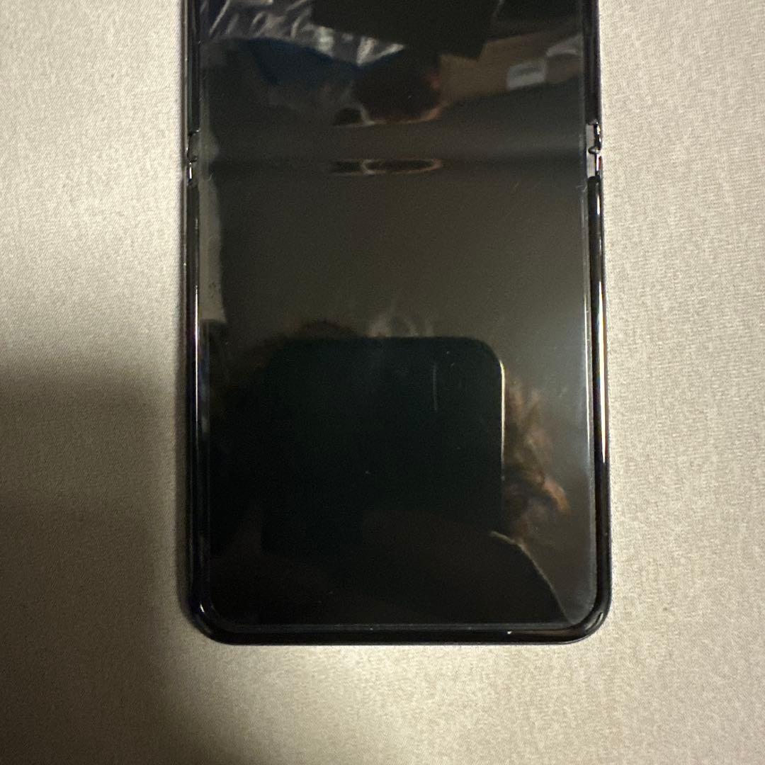 Galaxy Z Flip4 SIMフリー SCG17