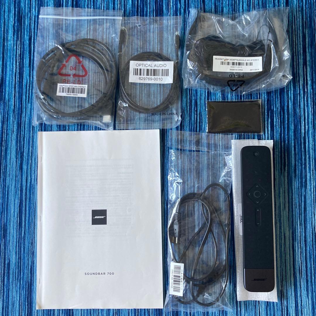 スピーカー・ウーファー BOSE Soundbar 700 BLK