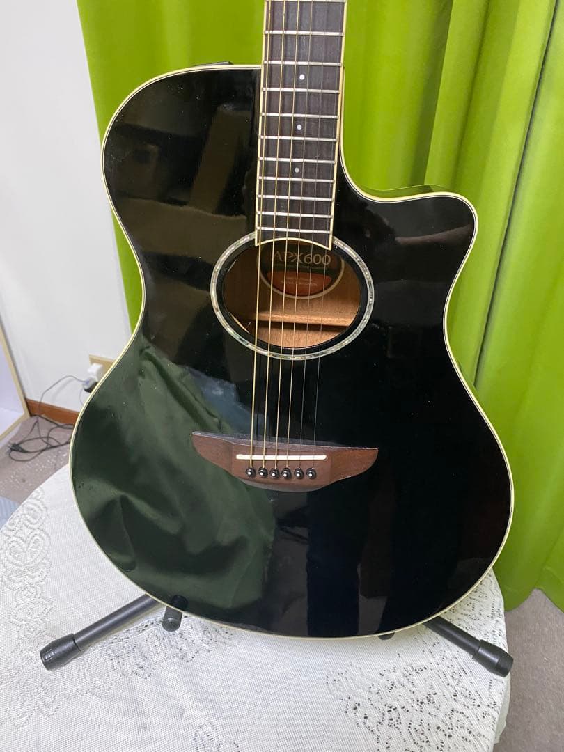 極上美品　気分は長渕剛　ヤマハAPX600 エレアコ　音出し良好　アコギもOK！