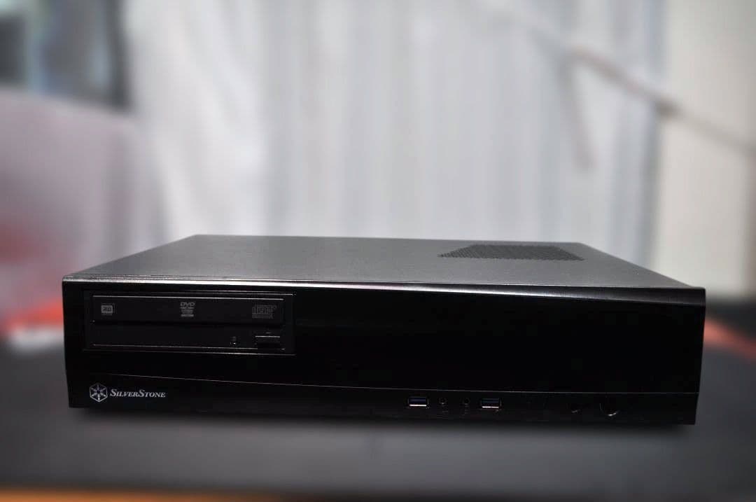 【25H2・新品SSD】光デジタル搭載！横置きAV仕様 自作PC