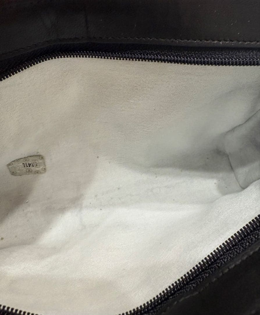 シャネル☆大きめマトラッセポーチ　ココマークポーチ　ビコローレ　ヴィンテージ黒革