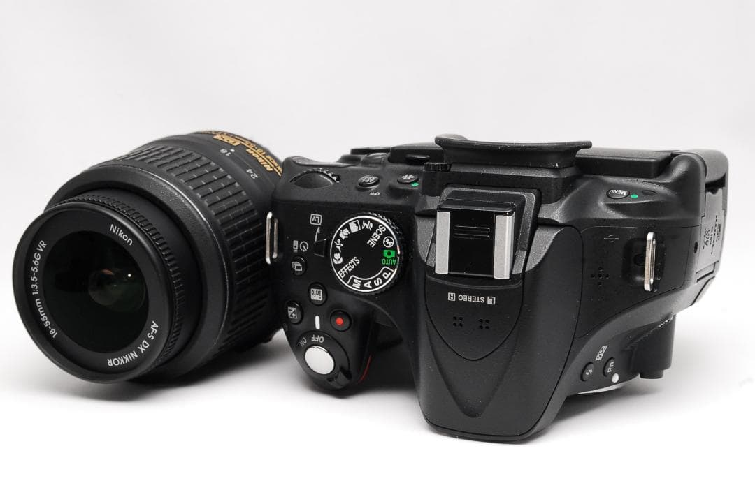 背筋✨️一眼レフ Nikon D5200 標準レンズセット カメラポーチ