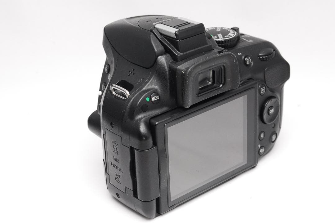 背筋✨️一眼レフ Nikon D5200 標準レンズセット カメラポーチ