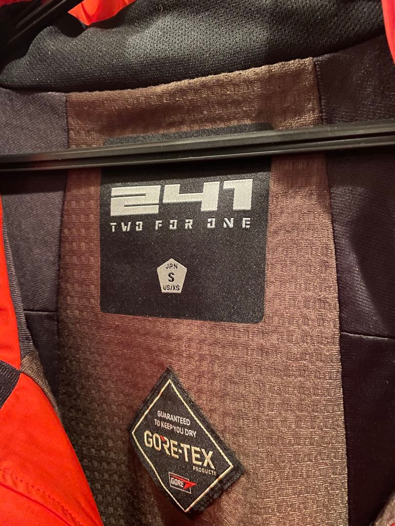 241 TWO FOR ONE スノーボードジャケット Sサイズ