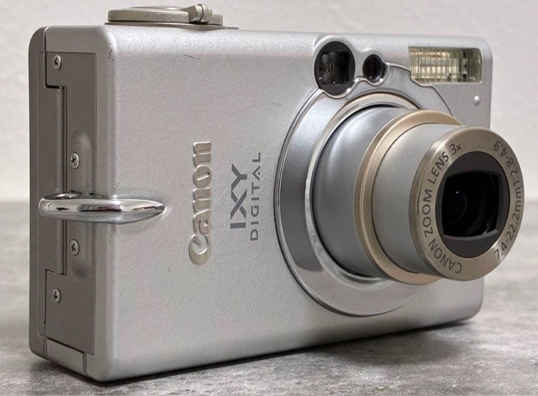 キャノン Canon IXY DIGITAL 500 シルバー PC1084