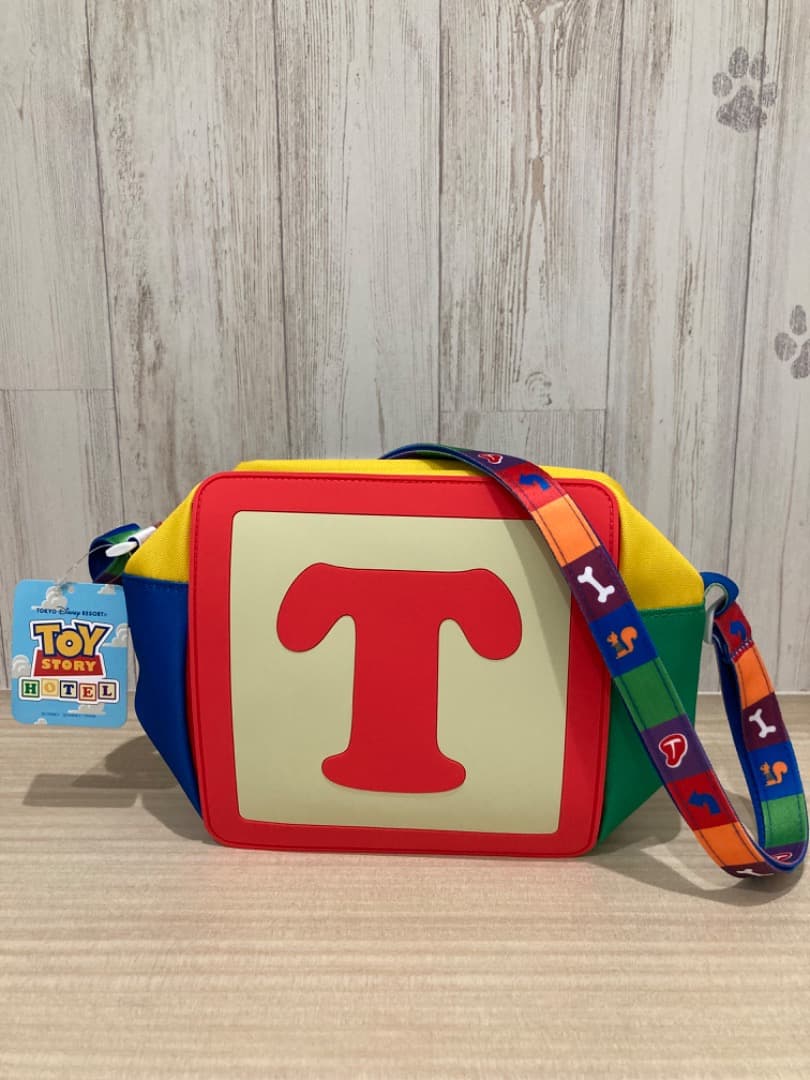 【新品未使用】トイストーリーホテル　ショルダーバック