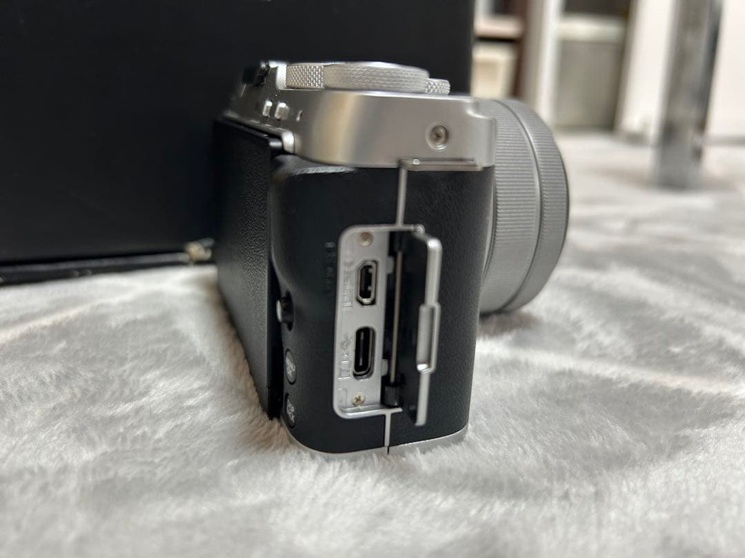 デジタルカメラ Fujifilm xa-7