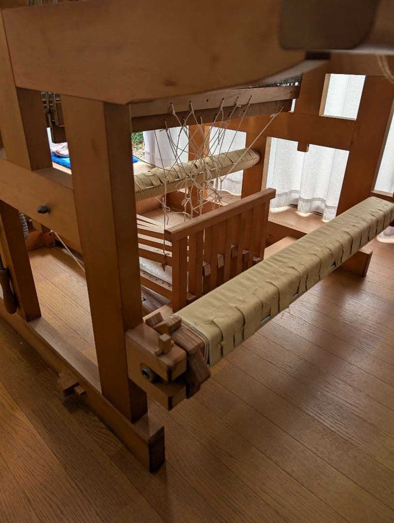 【jmwag＆d】 藤倉紡織機TT90（旧型）4枚綜絖6本踏み木/筬・綜絖