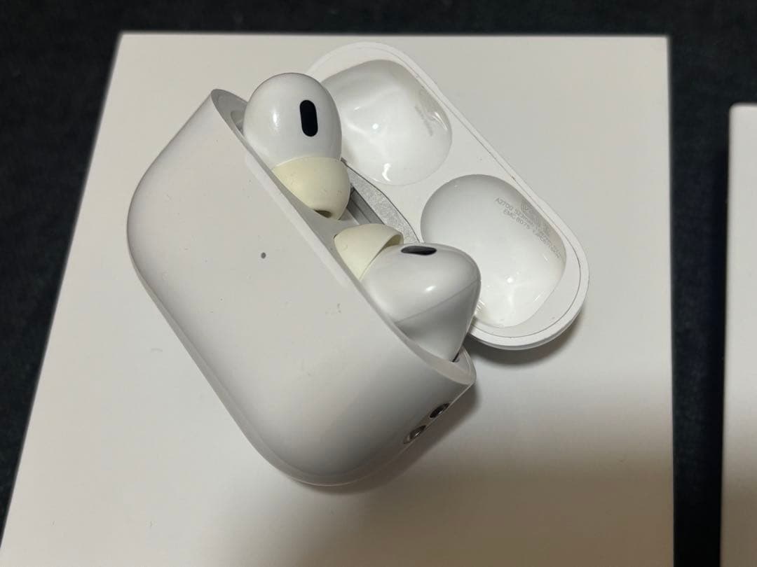 AirPods pro2第二世代　本体 付属品付き