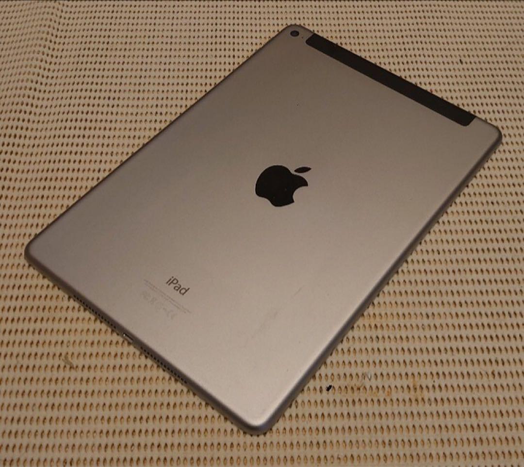 DMPNM完動品iPad Air2(A1567)本体128GBグレイau送料込