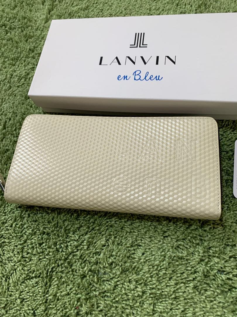 新品 23100円円 ランバン オン ブルー長財布 牛革 レザー アイボリー