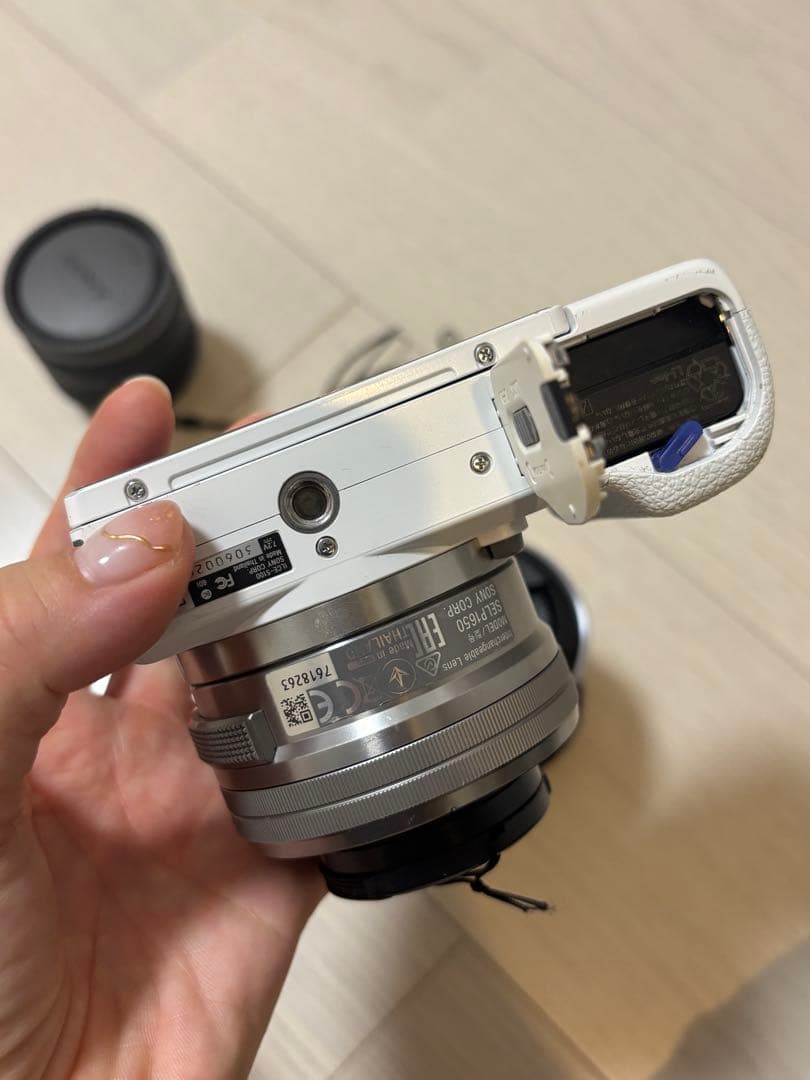 SONY a5100 ミラーレス、レンズ3本