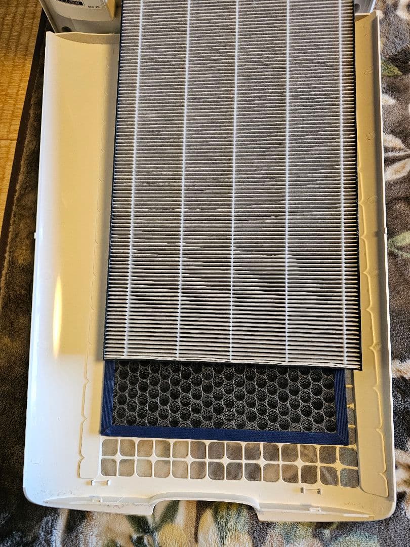 お*ん様 シャープ SHARP 加湿空気清浄機 KI-LS70-W ホワイト 2