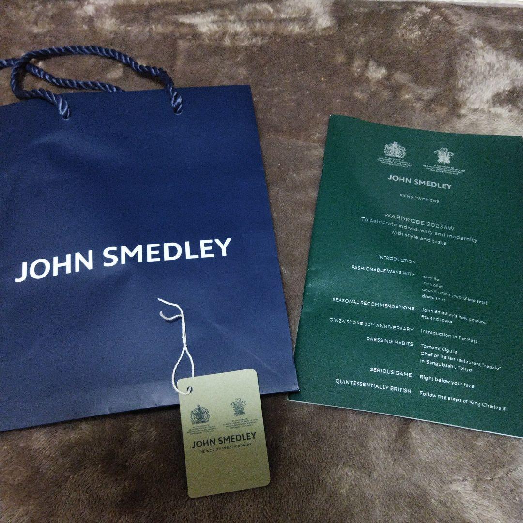 t*a様 JOHN SMEDLEY　ニット