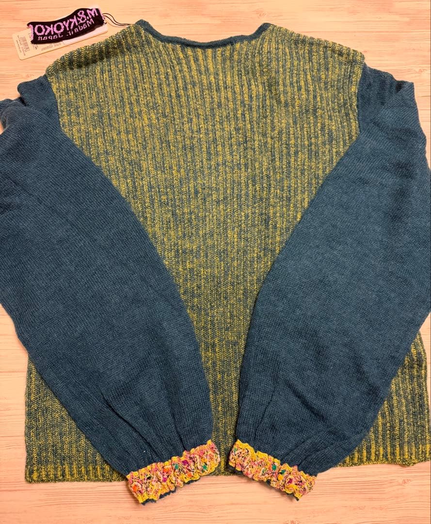 新品未使用 M.&KYOKO エムアンドキョウコ 長袖 セーター 花カラフル1