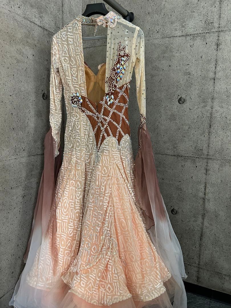 社交ダンススカート デモ用ドレス　Ｓ〜M