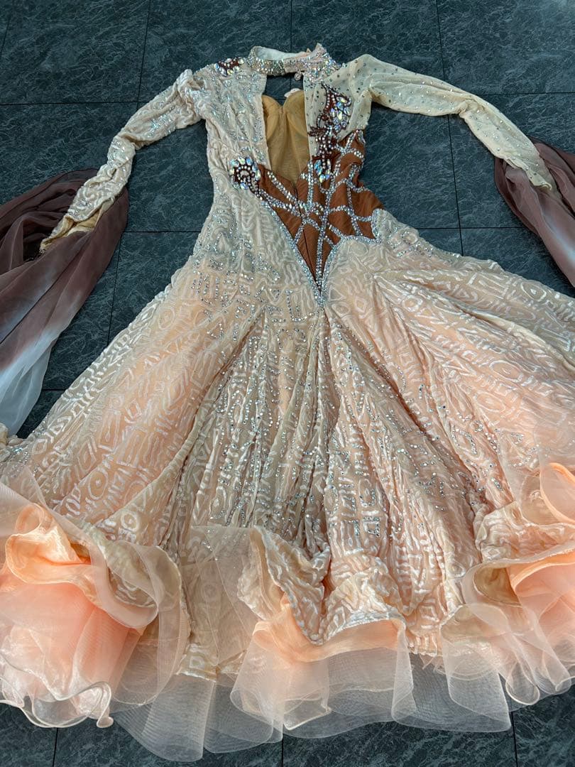 社交ダンススカート デモ用ドレス　Ｓ〜M