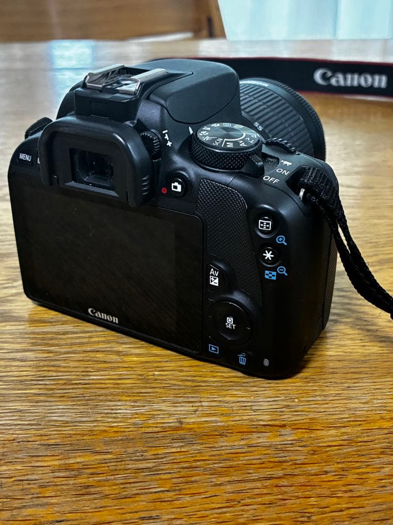 デジタルカメラ EOS Kiss x7