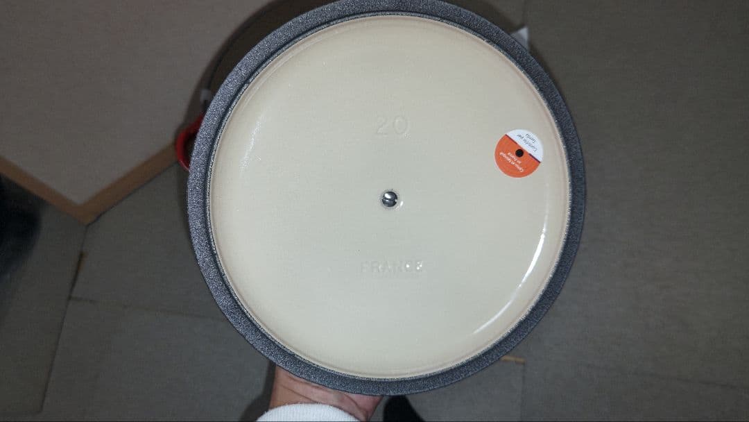 ル・クルーゼ トラディションココットロンド 20㎝　チェリーレッド