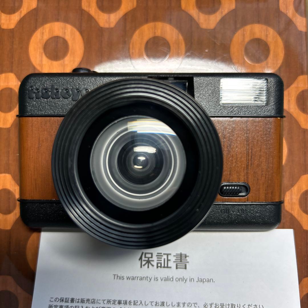 週末値下げ‼️ トイカメラ・書籍3冊