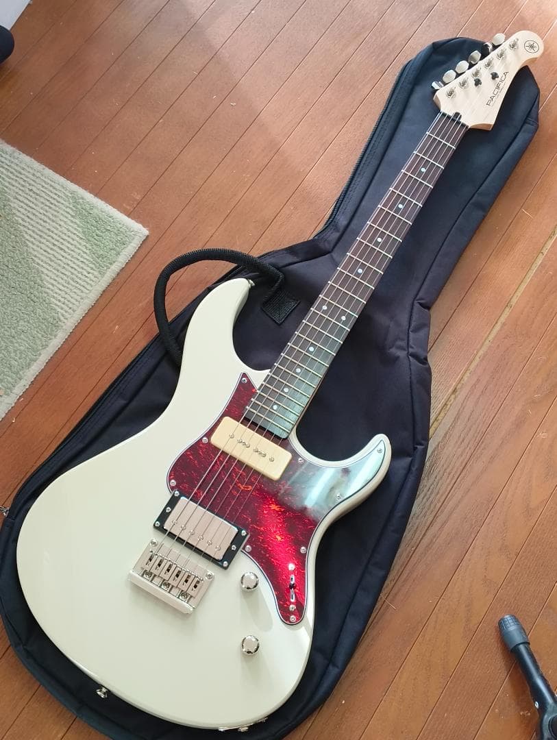 【少し値下げ】YAMAHA / Pacifica 311H VW