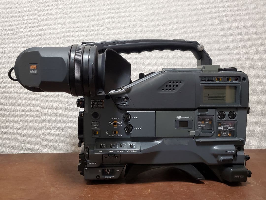 ENGカメラ　SONY HDW-790