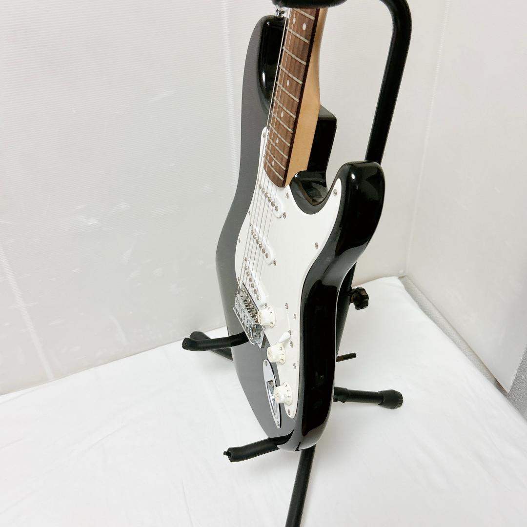美品 Squier スクワイヤー Stratocaster Bullet 黒