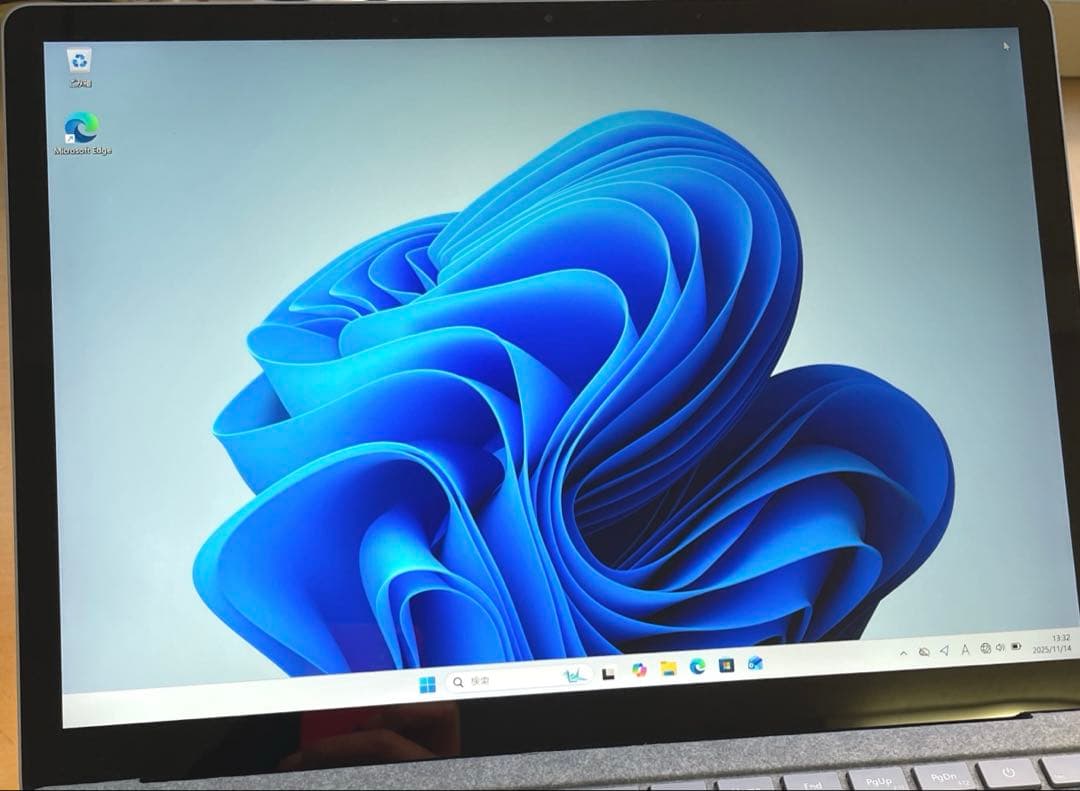 Surface Laptop2　第7世代 i5　メモリ8 256GB 美品　#5