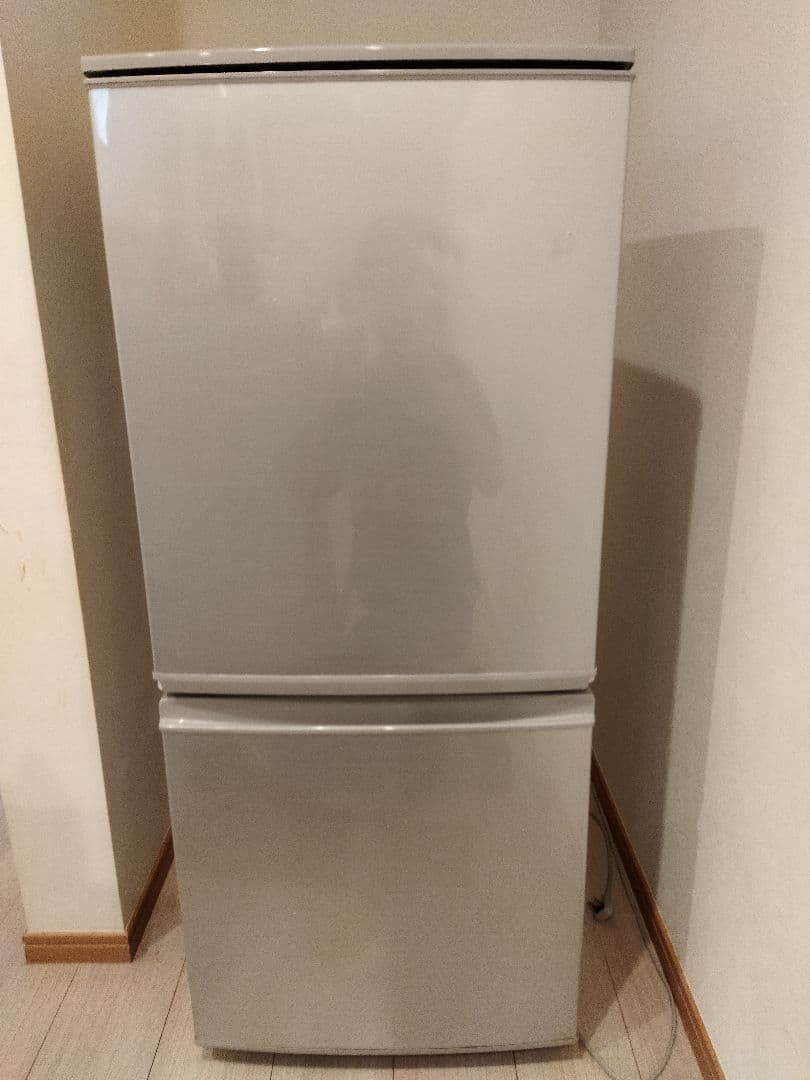 SHARP冷蔵庫除菌清掃済送料無料