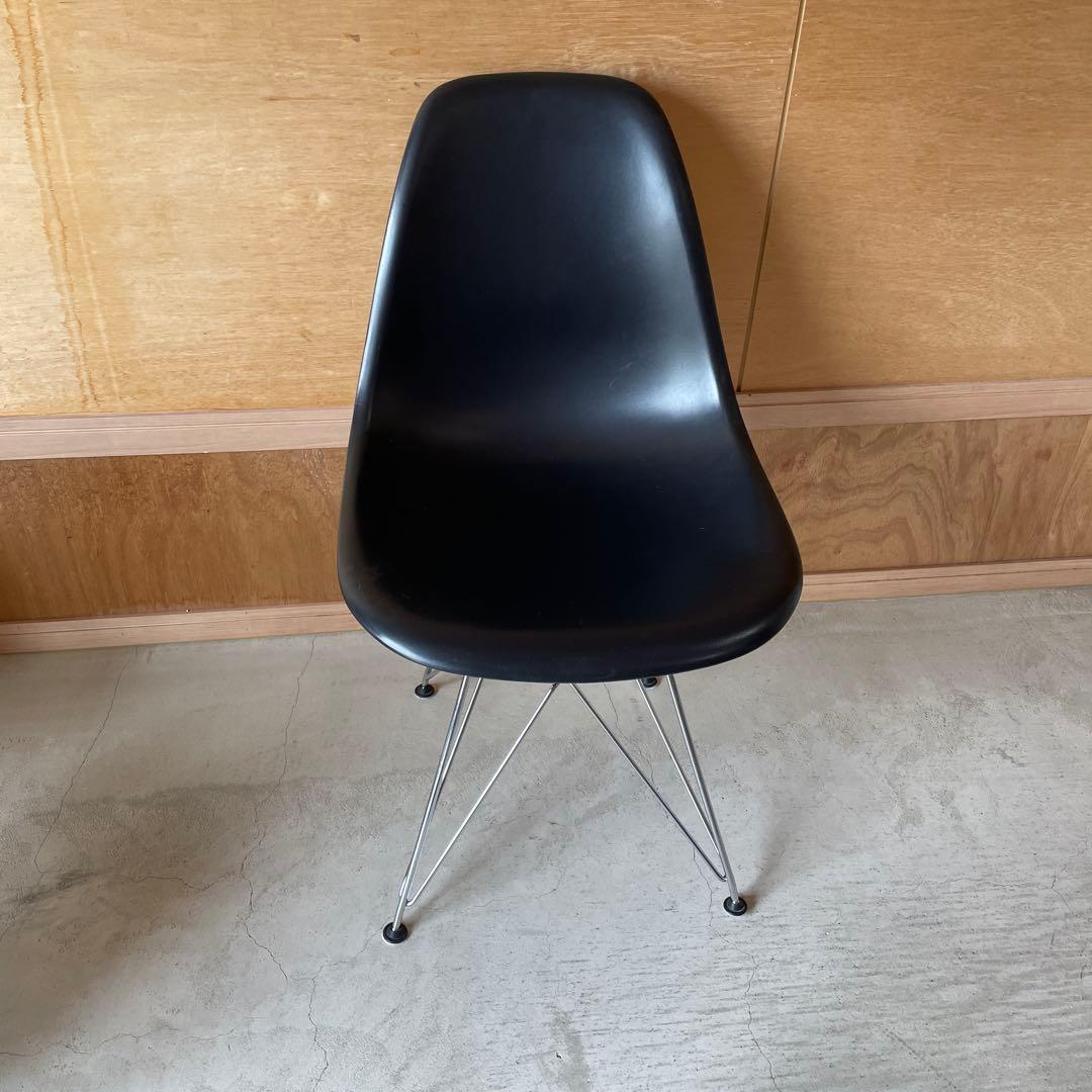 ハーマンミラー ヴィトラ　イームズ プラスチックシェルチェア DSR