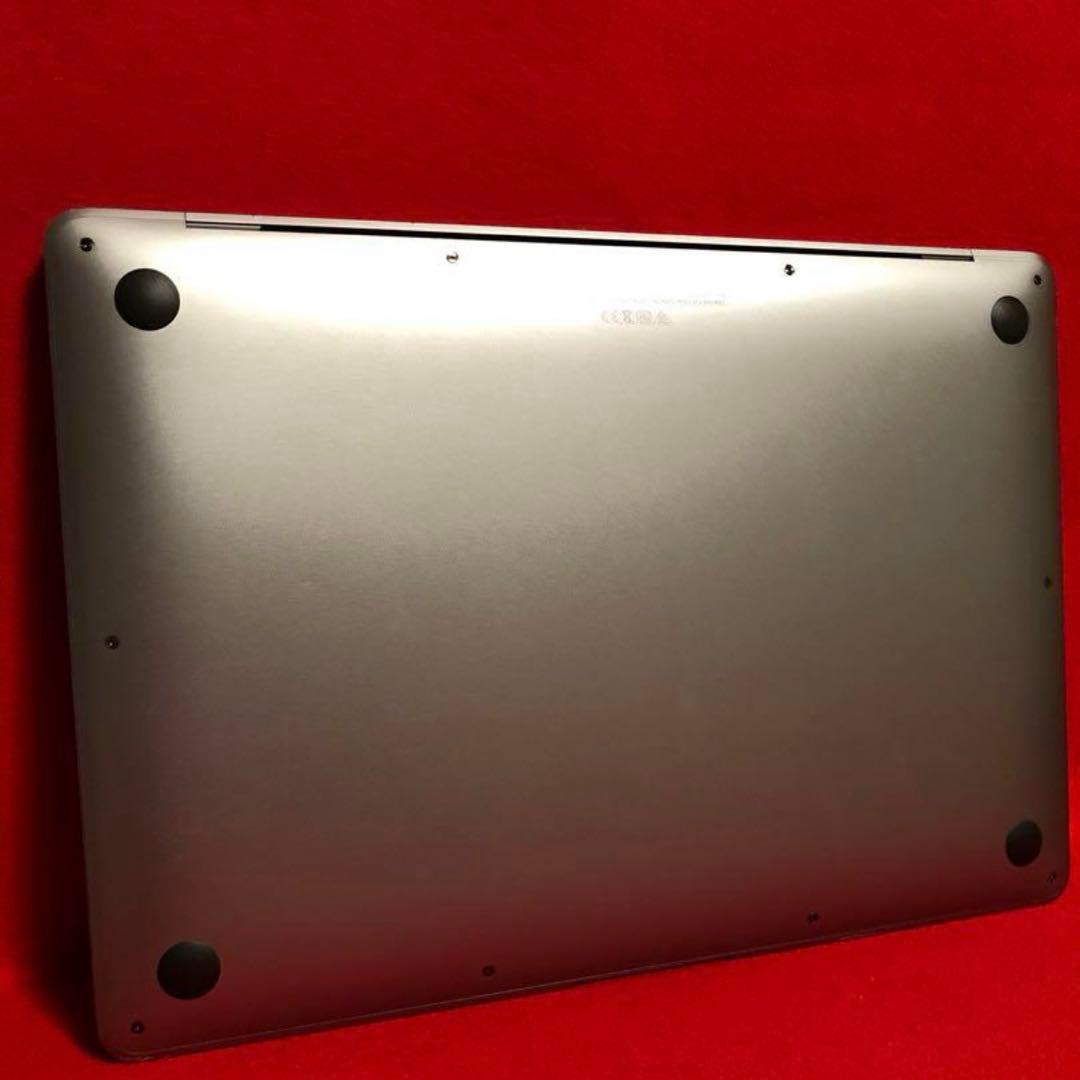 MacBook本体 MacBookAir M1 16GB/1TB GPU8