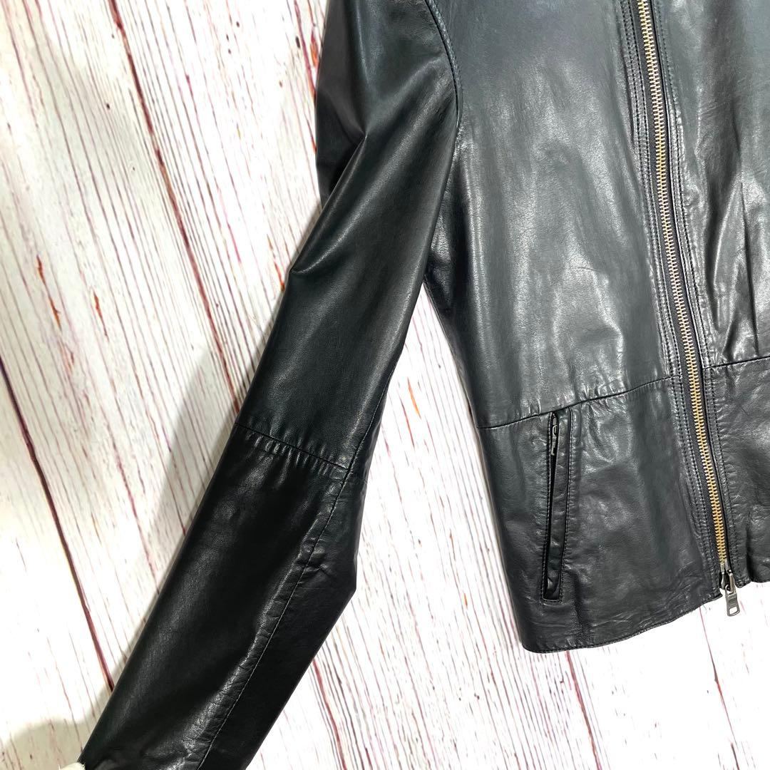 【美品】アルマーニエクスチェンジレザージャケット　シングル　黒　金属ロゴ　ヤギ革