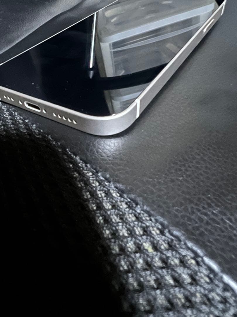 【新品】Apple iPhone 12 ホワイト本体64GB simフリー