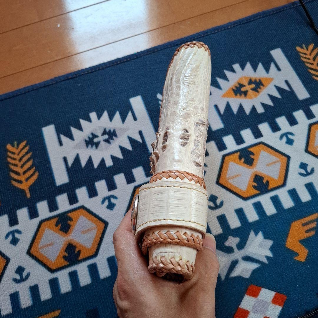 ホワイト クロコダイル風長財布