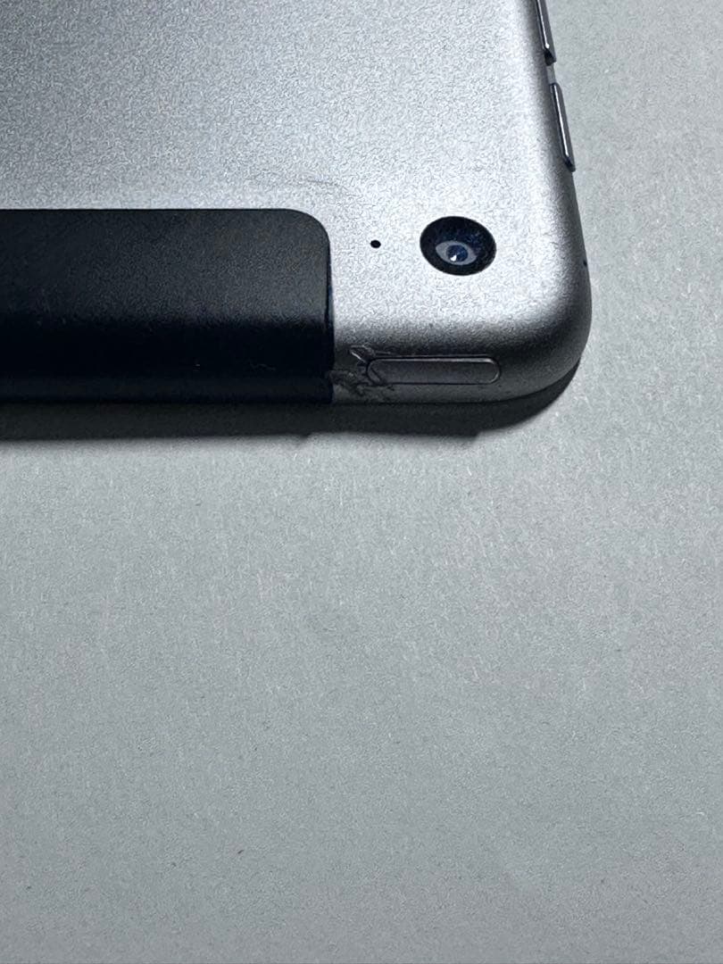 iPadAir2 セルラーモデル simフリー