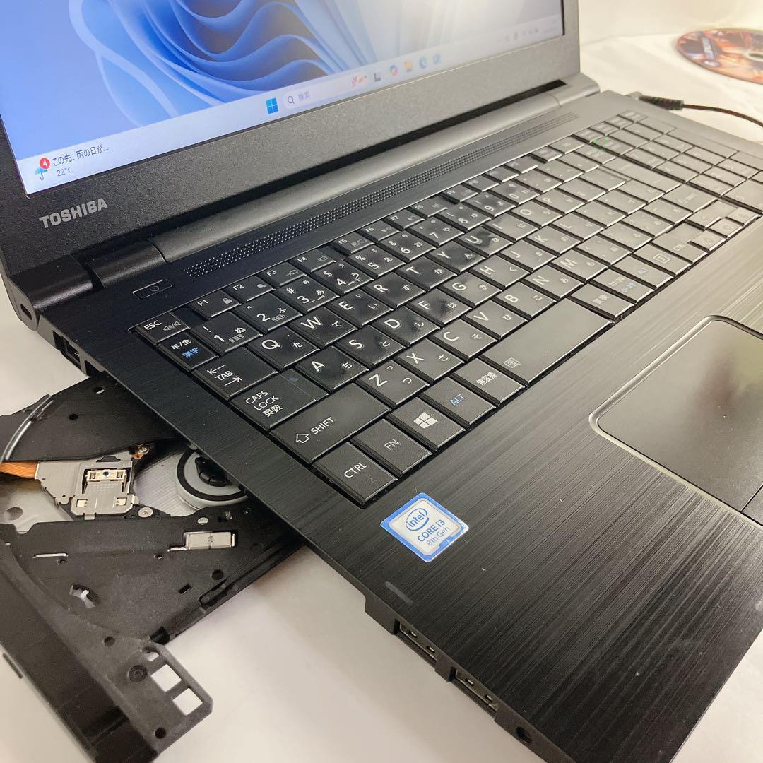 Corei3-8世代 SSD500GB ノートPC Win11　DVD搭載